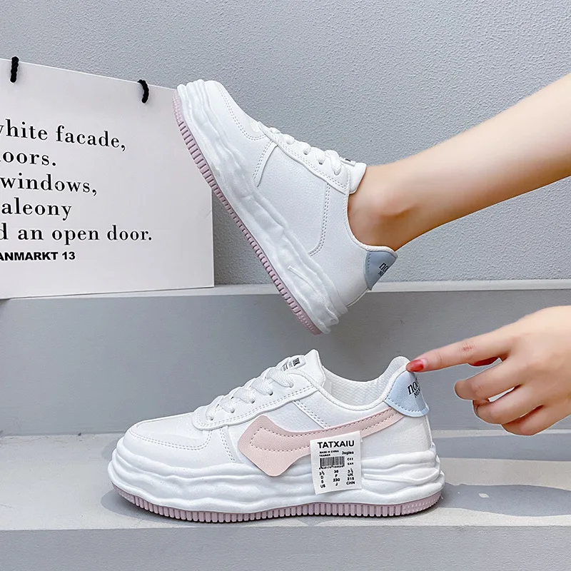 Han edition breathable white shoe female ins tide large base of new fund of 2021 autumn heighten students running recreationa