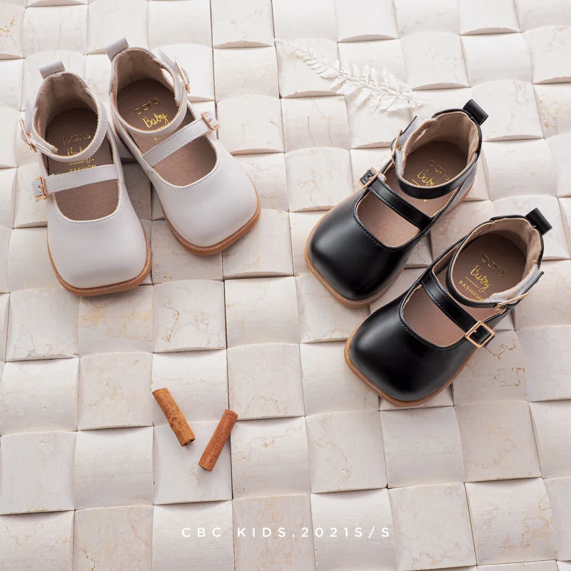 

2021 spring and autumn new style square head shoes comfortable breathable soft sole girls soft Pu leather shoes princess shoes