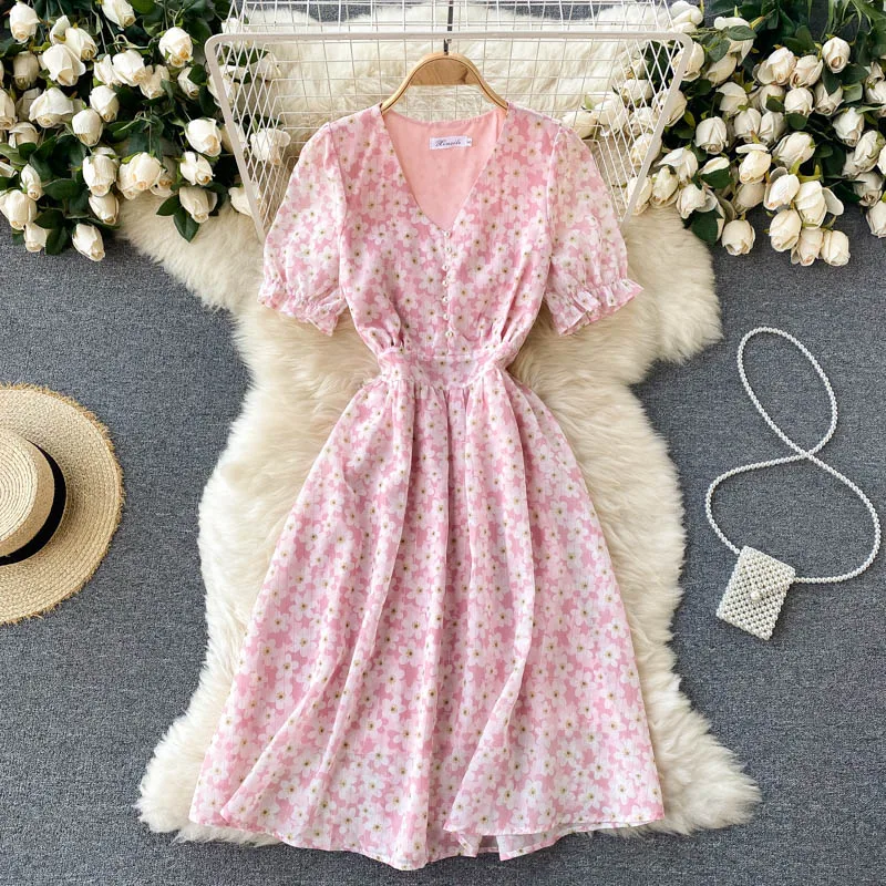 

dress dress 2021 new long small and pure and fresh temperament v-neck cultivate morality printed skirt for a holiday