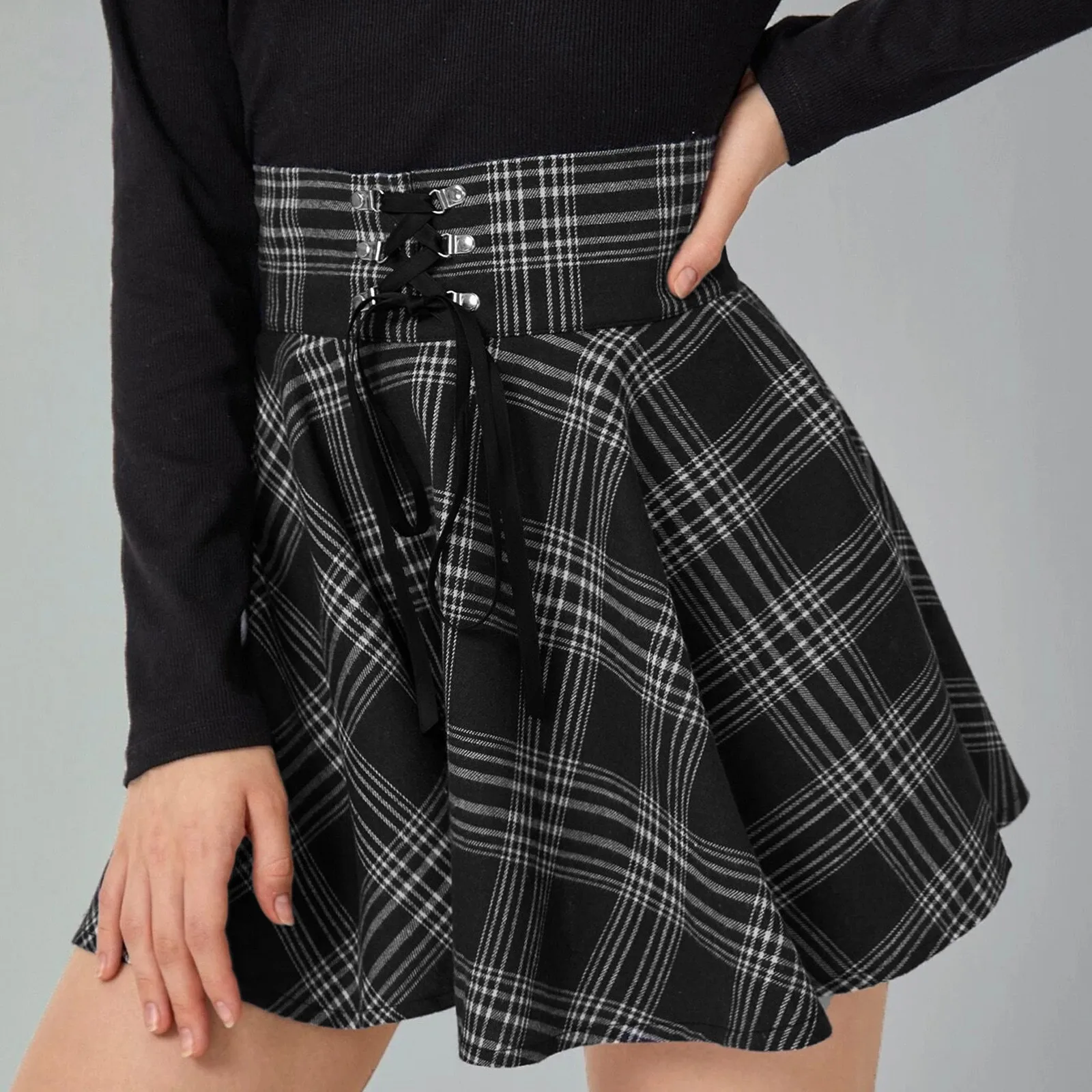 

New Gothic Punk Harajuku Women Skirt Spring Casual Red Plaid Pleated Retro Punk Female Fashion Lace Up Zipper Short Skirts 2021