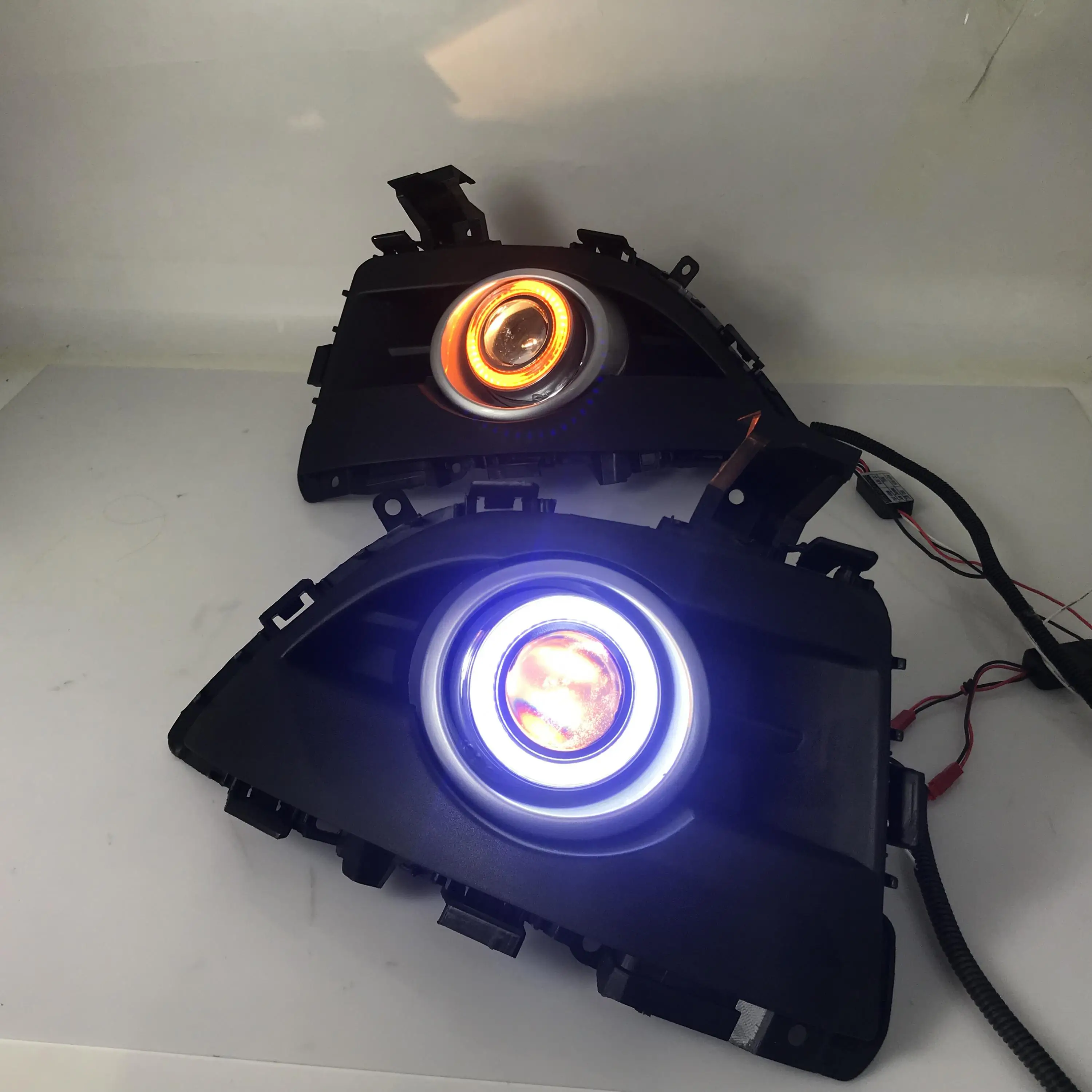 

Osmrk fog lamp driving light assembly for Mazda 5 2008-11 cob angel eye led daytime running lights turn signal