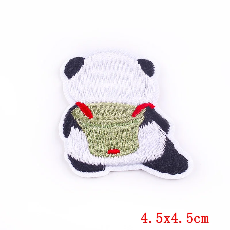 Симпатичные патчи в виде панды вышитые с помощью утюга для детской одежды