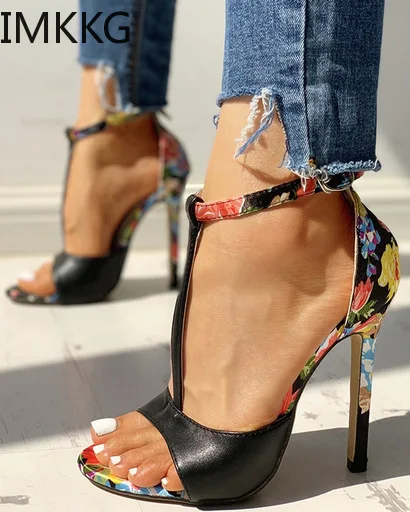 Женские босоножки на очень высоком каблуке летние шпильке с открытым носком