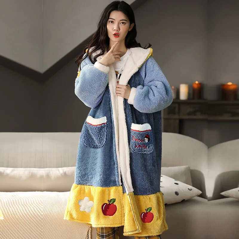 

Women's thick warm coral velvet bath pajamas hooded pajamas winter cartoon