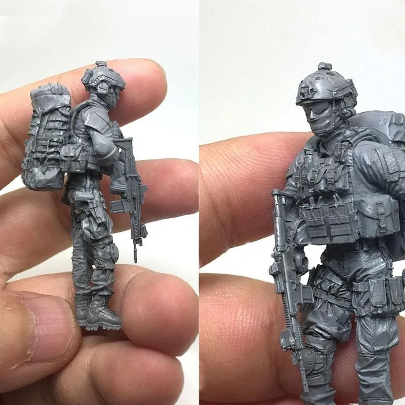 

1/35 Modern Us Navy Seal Shooter Gun White Resin Model Kit Home Craft Decor Assembly Self-assembled Resin Soldier Figures Toys