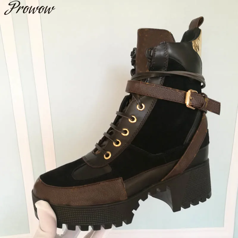 

Женские туфли из натуральной кожи, на высоком каблуке