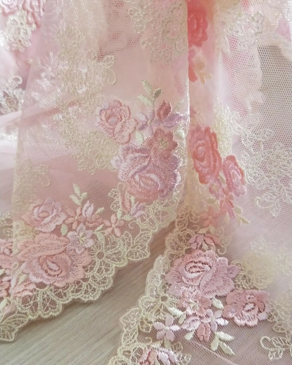 2 цвета Великолепная Тюлевая кружевная отделка с цветочной вышивкой зубчатое