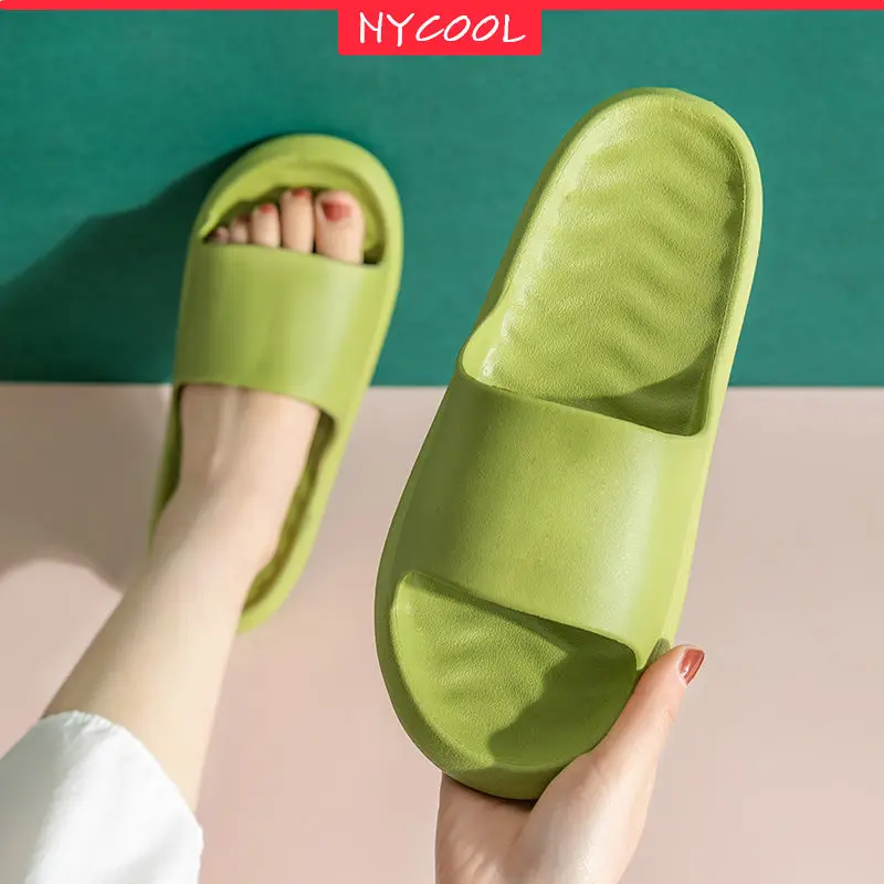 

New Arrival 2021 Simple Men Women Slippers Bath Non-Slip Soft Couple Shoes Summer Beach Flat Sandals EVA Home Footwear Unisex