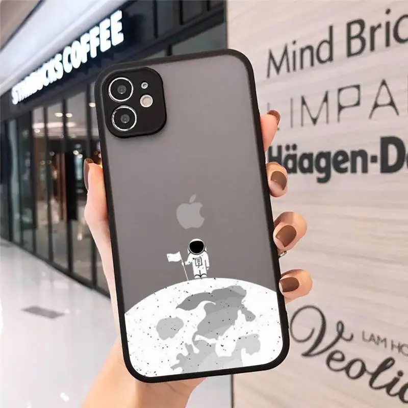 

Cute Cartoon Astronaut Star Space Phone Case Matte Transparent for iPhone 7 8 11 12 s mini pro X XS XR MAX Plus mobile bags