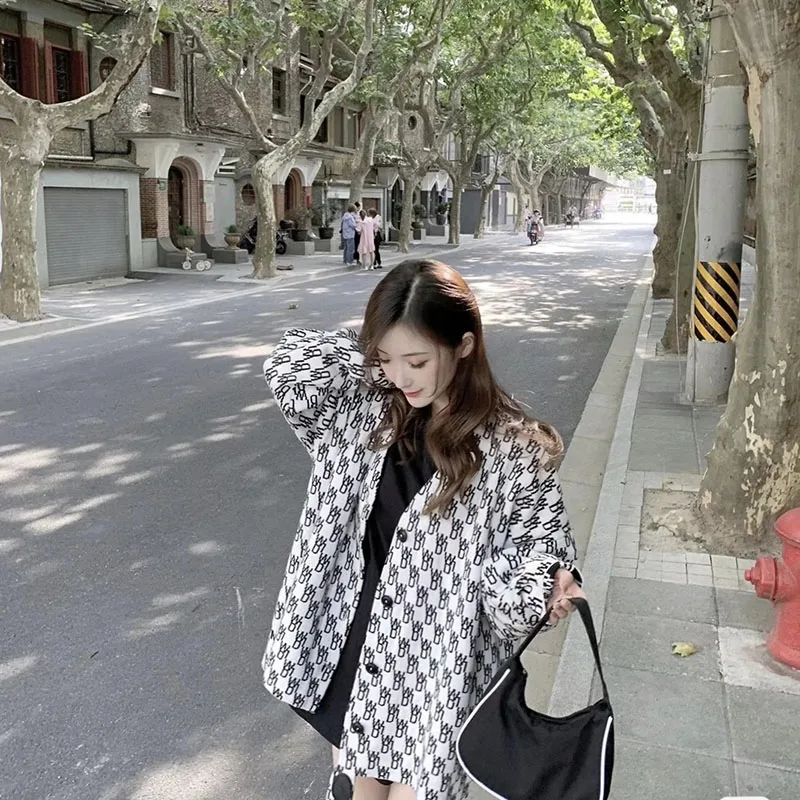 2021 Spring Autumn Women Cardigan Knitwear Coats Black White Elegant Sweater Knitting Jackets Double-Sided Chic Outerwear Female