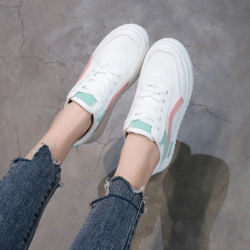 

2021 spring new basic small white shoes female student running casual board shoes chic street shoes Korean version