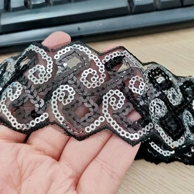 

Hot Flashing Organza Lace Fabric Sequins Beaded Embroidered Ribbon Collar Trim Applique For Diy Headdress Costumes Sewing Renda