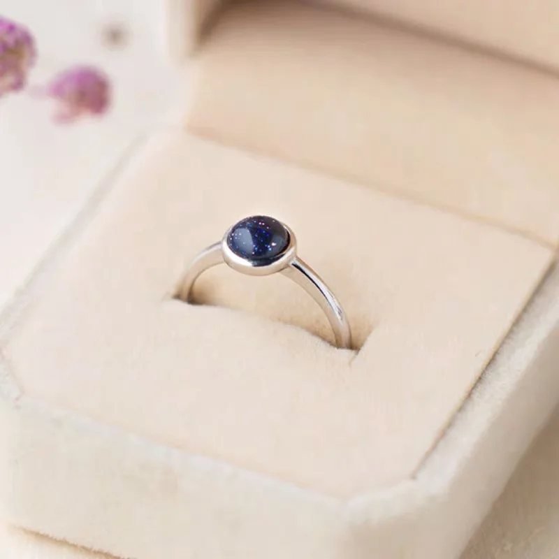 Кольцо женское регулируемое из черного эмалированного серебра 925 пробы |