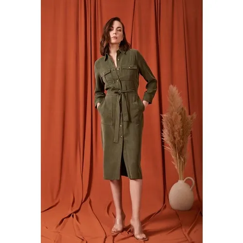 

Женские платья цвета хаки с карманами