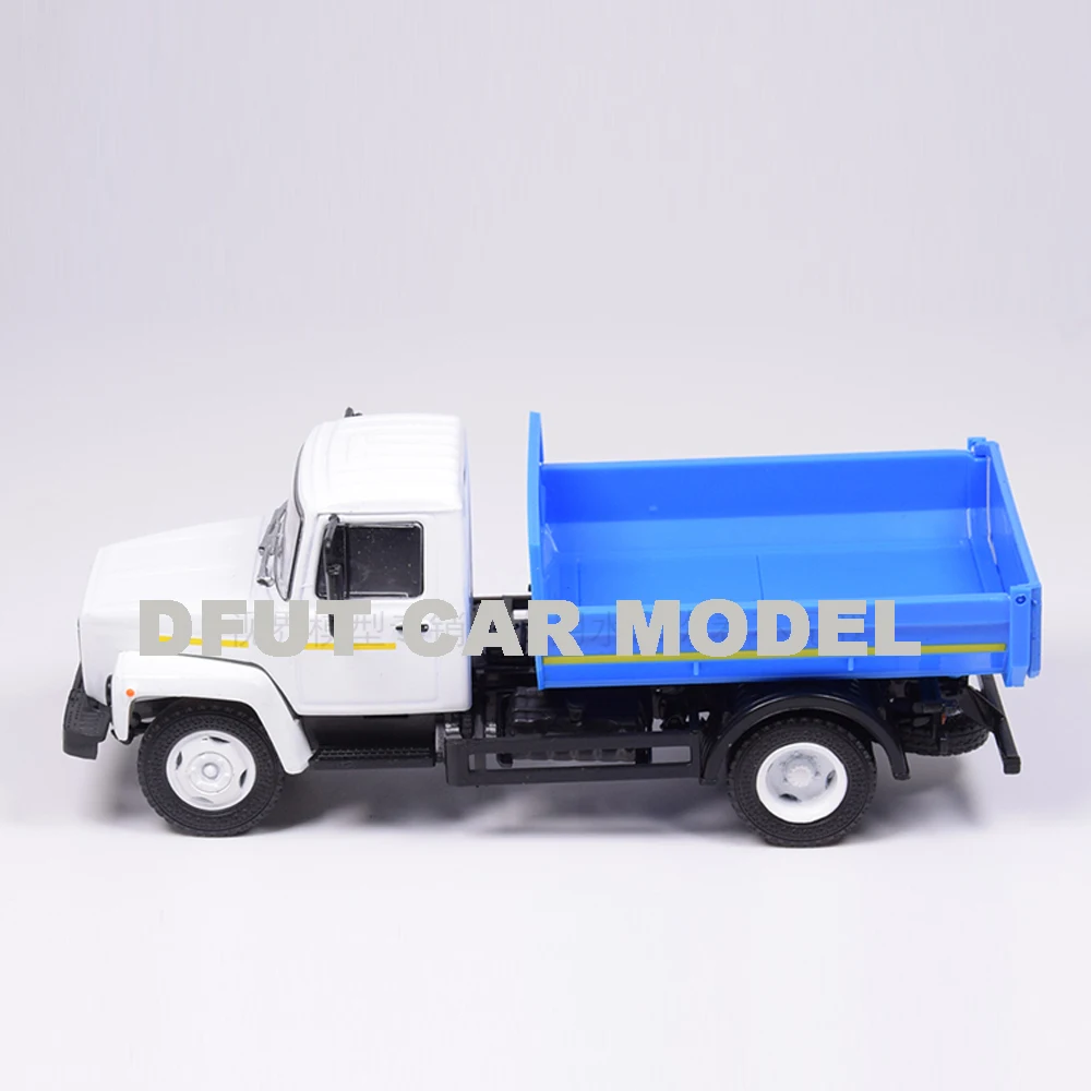 1:43 сплав игрушка Россия GAZ-35072 модель грузового автомобиля детские игрушечные машинки авторизованный игрушки для детей