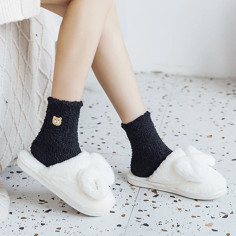 

Thick Warm Sleep Socks Slippers Thicken Woman Socks Girls Solid Casual Winter Mid Tube Cute Socks Women Kawaii Bear Embroidery