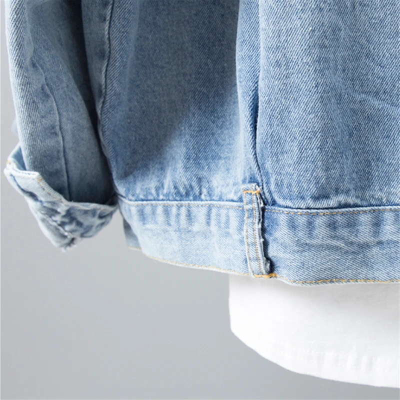 

Coats & Jackets