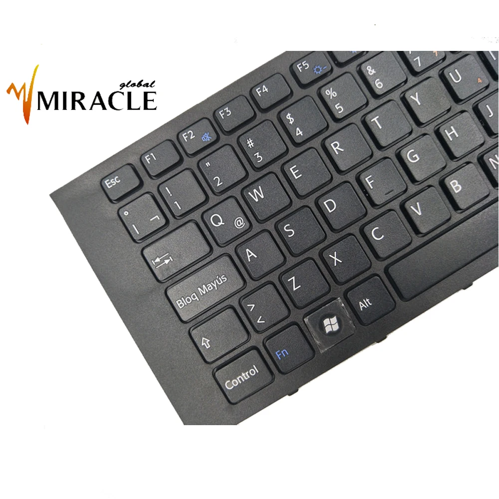 Клавиатура для ноутбука Sony Vaio PCG-71311T/L LA/SP латиноамериканская версия черная с