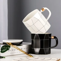simple and irregular diamond lattice pattern ceramic cup breakfast milk cup couple cup mug with lid and spoon cups
