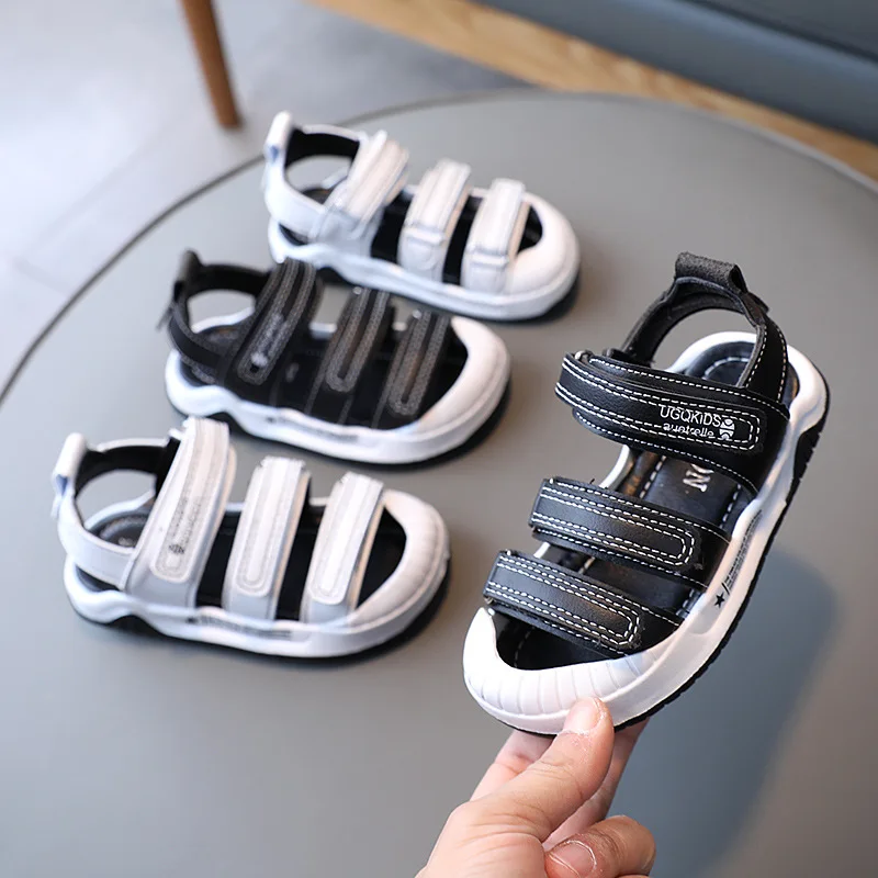 

2021 Summer Boys Sandals Children Sandals Sutdent Shoes Cut-outs Rubber School Shoes Breathable Casual Flat Boy Sandal E04242