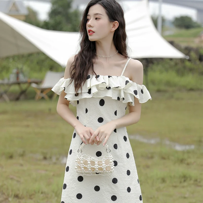 

Long A-line Skirt Female Summer French First Love Sweet Temperament One-shoulder Sling Dress High Waist New Apricot