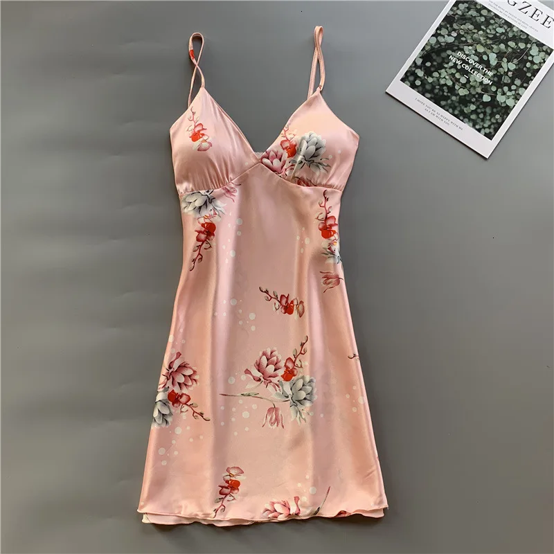 Сексуальная ночная рубашка с глубоким v-образным вырезом атласная мягкая |