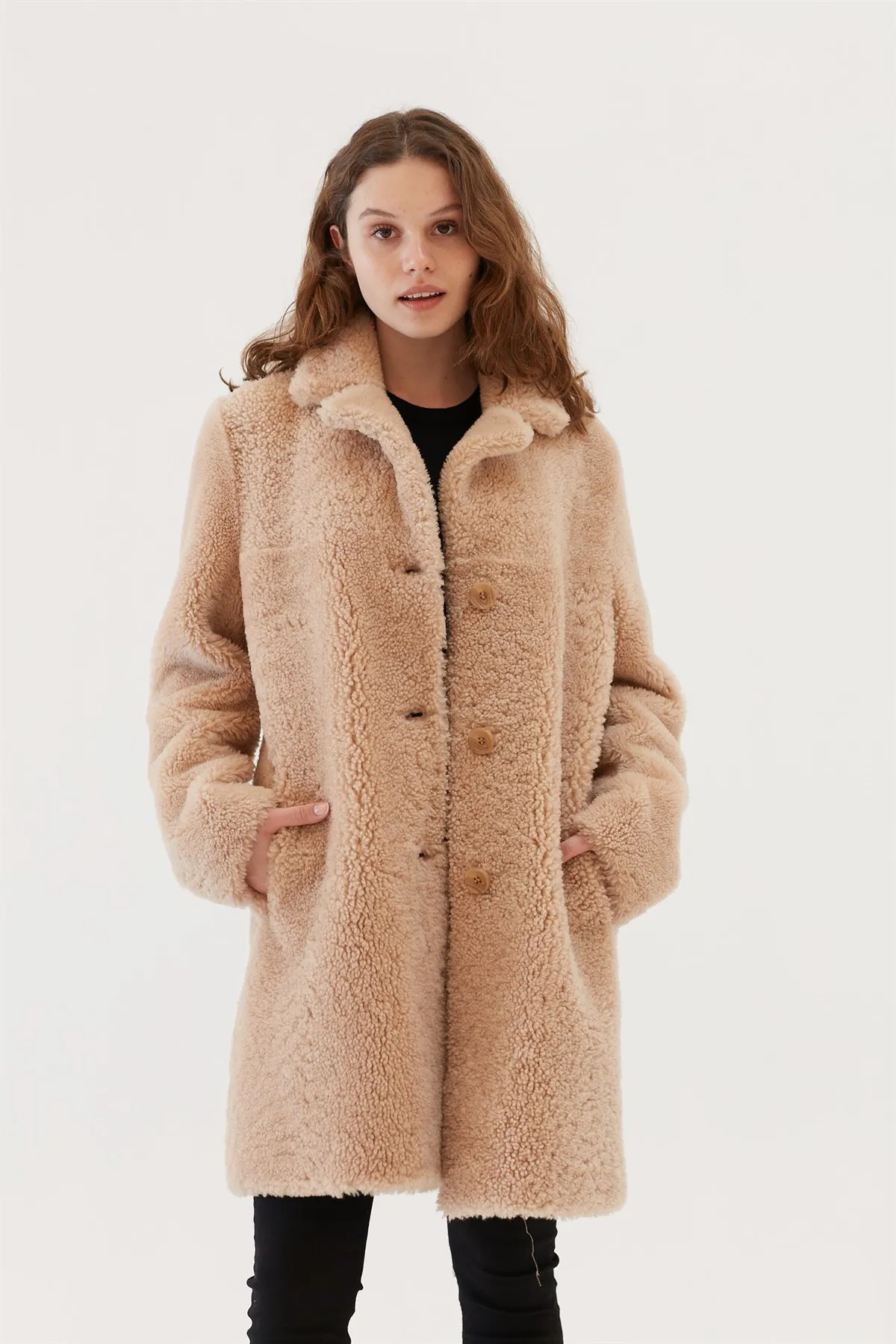 Women's Fur coat Genuine Leather Jacket Winter Warm Coat New Season Design Clothing Products Classic Plush Soft Coat Womens Leather