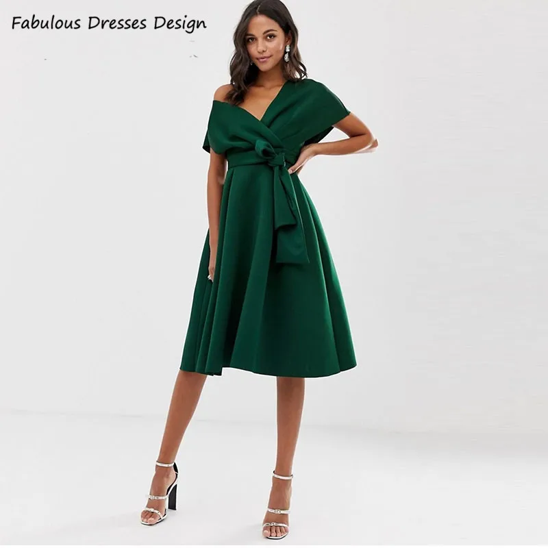 

2021 A Line Knee Length Prom Dresses Green Satin Cop Sleeve V-neck Sashes Evening Dress Women Party Night Vestido De Festa