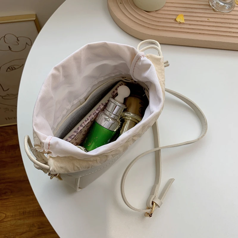 

Simple Solid Color PU Leather Crossbody Bucket Bags For Women 2021 Summer Shoulder Bag Trending Luxury Hand Bag