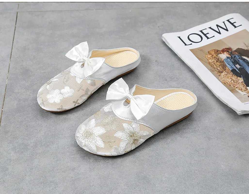 

Casual New Baotou Women's Slippers Fashion Simple Embroidered Shoe Upper Bow Decoration Sweet Small Fresh Women's Slippers
