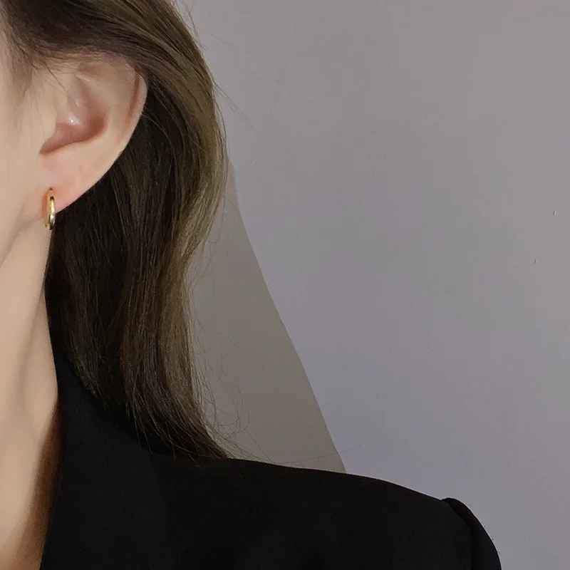 

Creative Cool Style 2021 Vintage Hot Sale Earrings for Women Luxurious Bridal