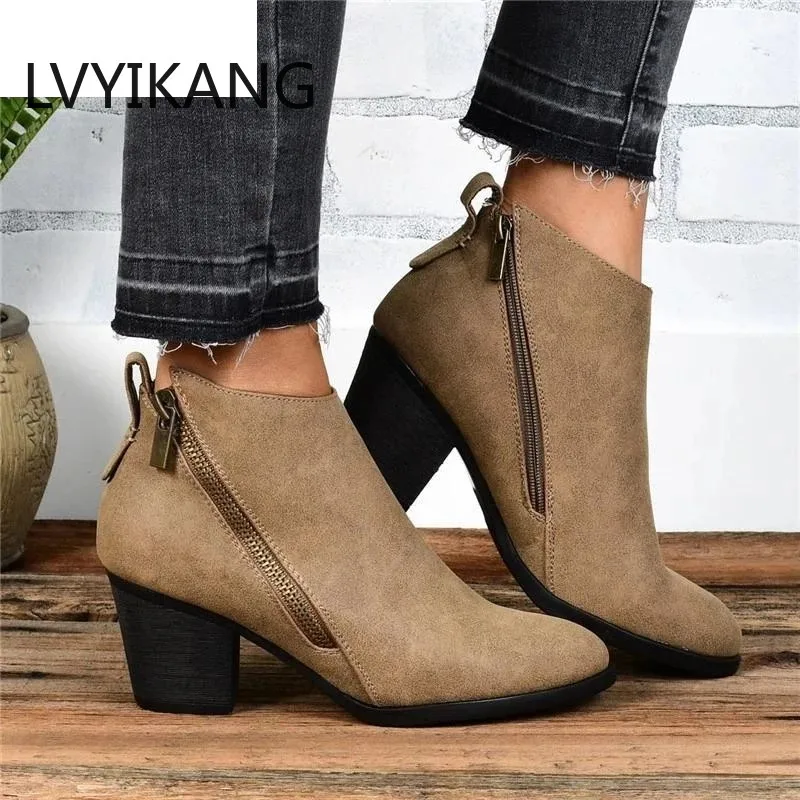 2019 Модные женские ботинки повседневные кожаные на низком квадратном каблуке