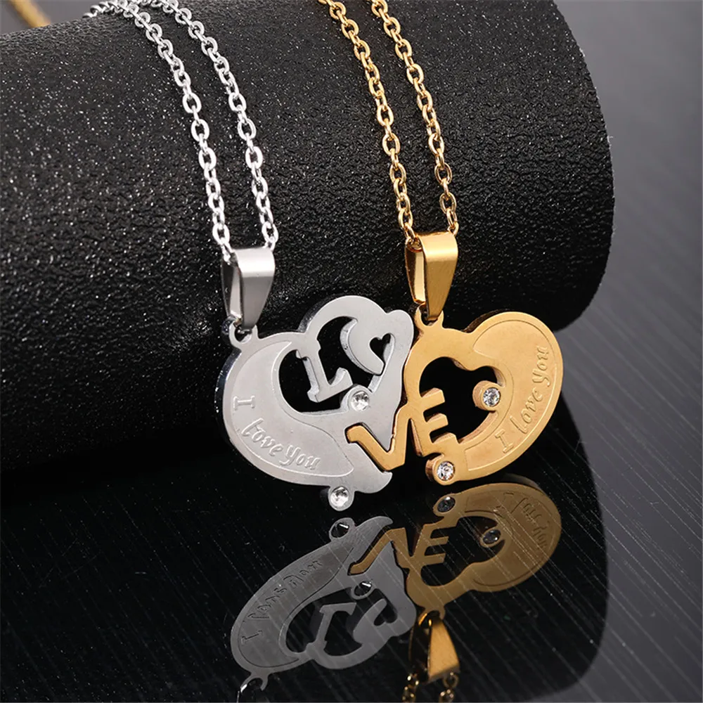 Купи 1 Paired Fashion Couple Heart Pendant Necklace Gold Silver Color Stainless Steel BFF Necklace Lovers Jewelry Best Friend Forever за 451 рублей в магазине AliExpress