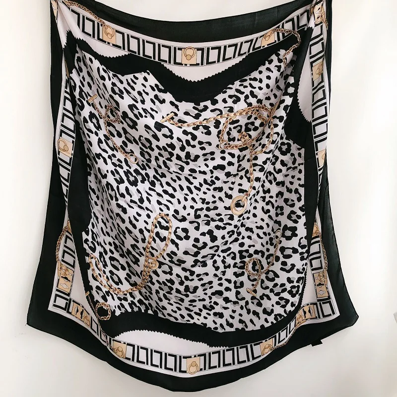 

Платок женский Шелковый с леопардовым принтом, 90x90 см