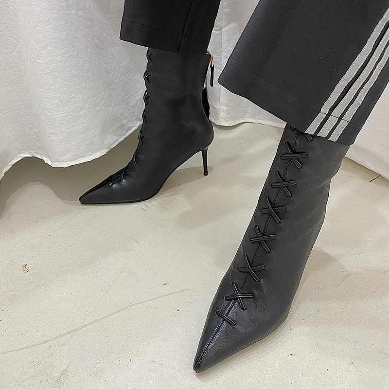 

VERCONAS New Woman Mid-Calf Boots High Quality Genuine Leather Autumn Winter Elegant Fashion Cross-Tied High Heels Boots Woman