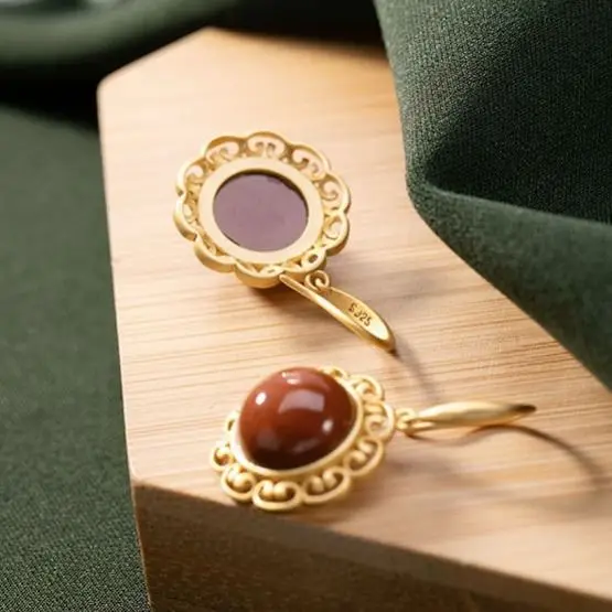 

Original S925 Sterling Silver Gold High-Grade Natural South Red Agate Versatile Personality Design Women's Earrings Eardrop