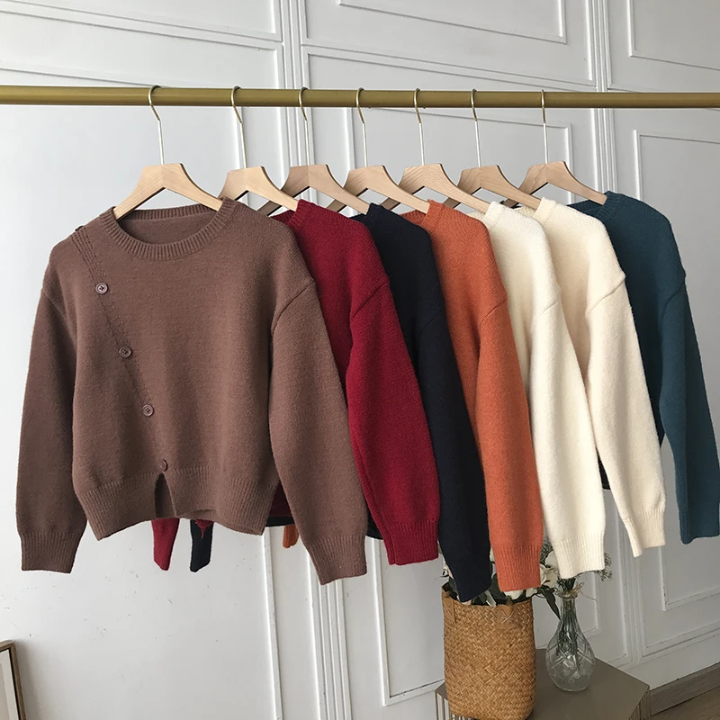 

2021 new spring and autumn solid color round neck long-sleeved pullover sweater all-match thin temperament base fashion casual w