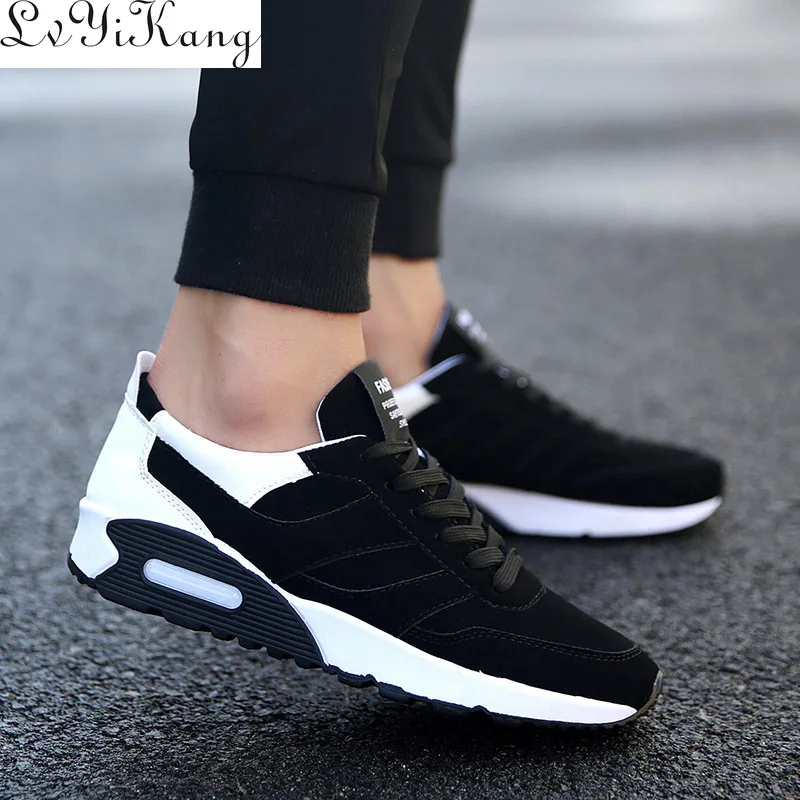 

LVYIKANG 2019 designer Sneakers for Men Vulcanized Shoes Simple Round Toe chunky Shoes Mens black Daily Footwear Male Fashion