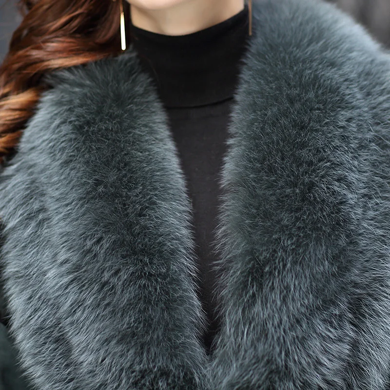 Куртка женская из натуральной кожи с мехом кролика воротником лисьего меха