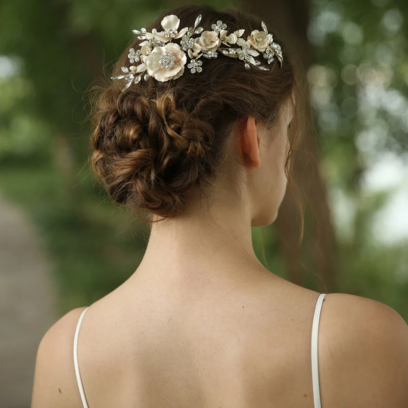 

Delicate Floral Wedding Comb Hair Crown Light gold color Bridal Crystal Headpiece Hair Jewelry For Women Party Prom