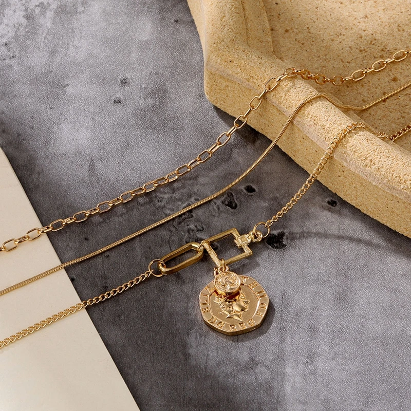 

ZOVOLI Golden Geometric Portrait Coin Pendant Chain Necklace Layered Necklaces For Women 2020 Fashion Jewelry New Year Gifts