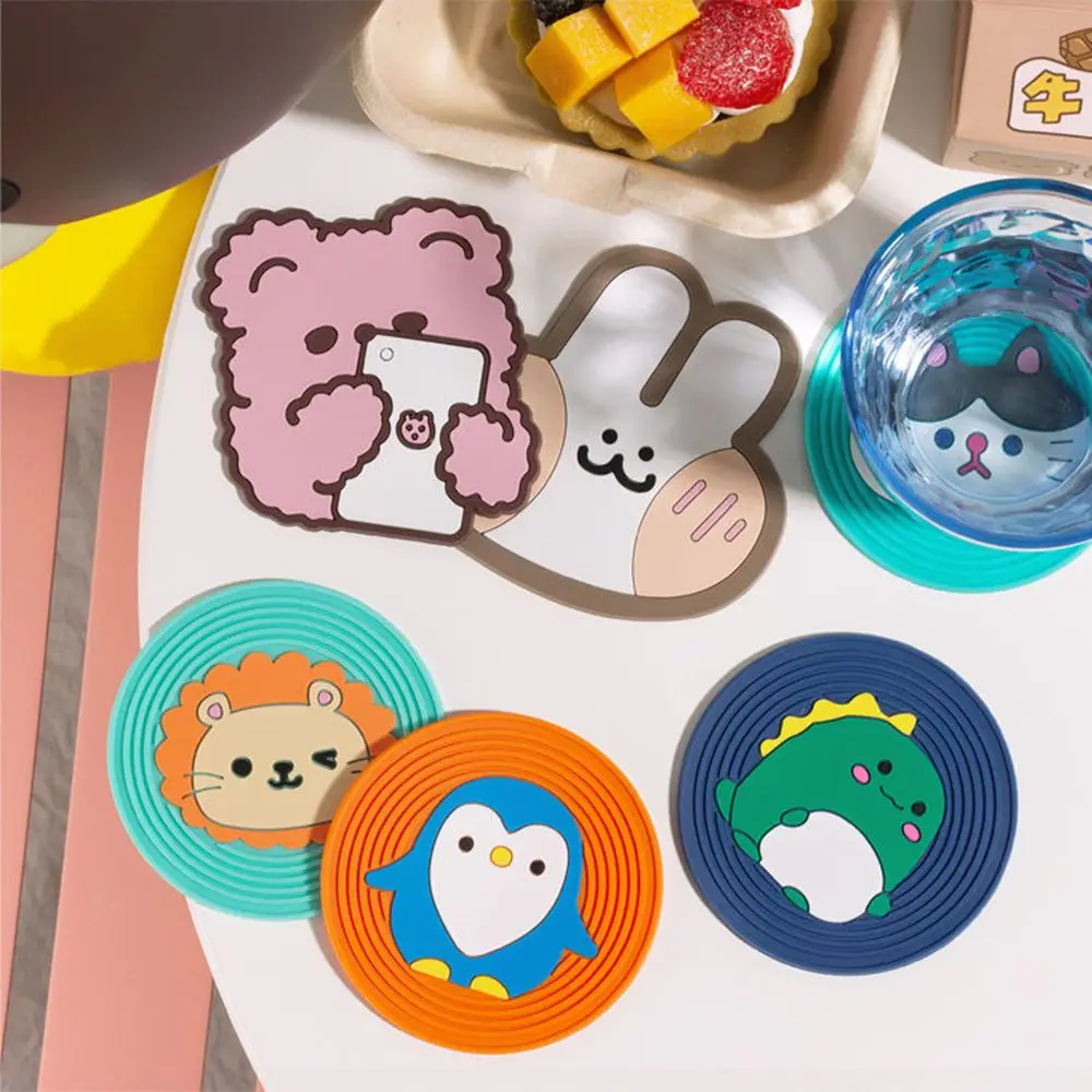 

Durable Kitchen Heat Resistent Cartoon Anti Slip Insulated Pad Place Mats Cup Mat Placemats Silicone Coaster