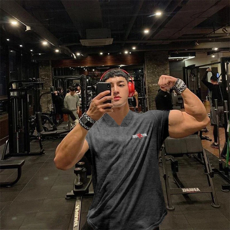 

New Mens Running Clothing Fashion Polo Short Sleeve Fitness Tshirt Bodybuilding Training Casual Sports V-neck Polo T Shirts