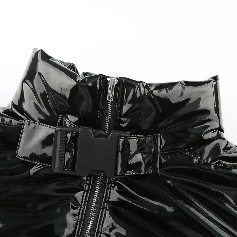 Укороченная черная куртка из искусственной кожи с пузырьками для женщин сезон