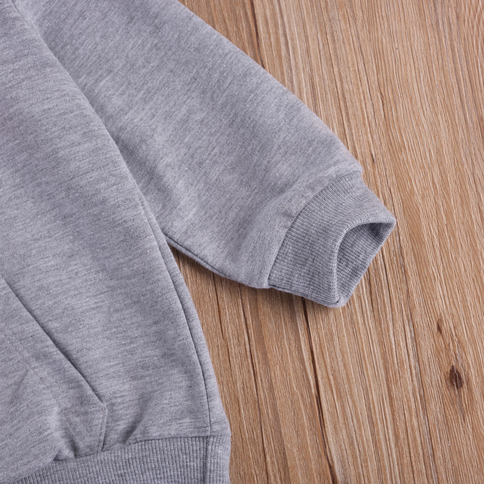 

Unisex Infant Letter Printed Sweater Baby Casual Long Sleeve Hoodie with Front Pocket Sweashirt for 6M-5Y Toddlers