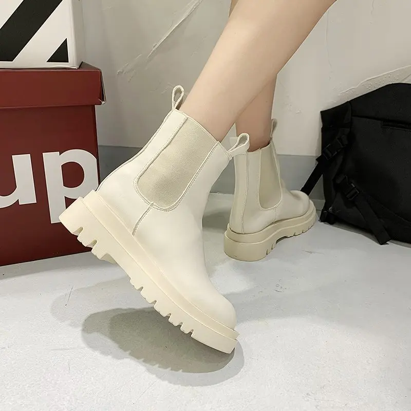 

New Boots Female Women Shoes Ankle Autumn British Style Leather platform with Short Boots Motorcycle Martin Boots botas mujer