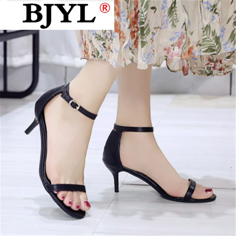 

2021 High Heels Summer Women Sandals Retro Buckle Outdoor Comfortable Open Toe Women Shoes Sexy Party Dress Stilettos for Woman