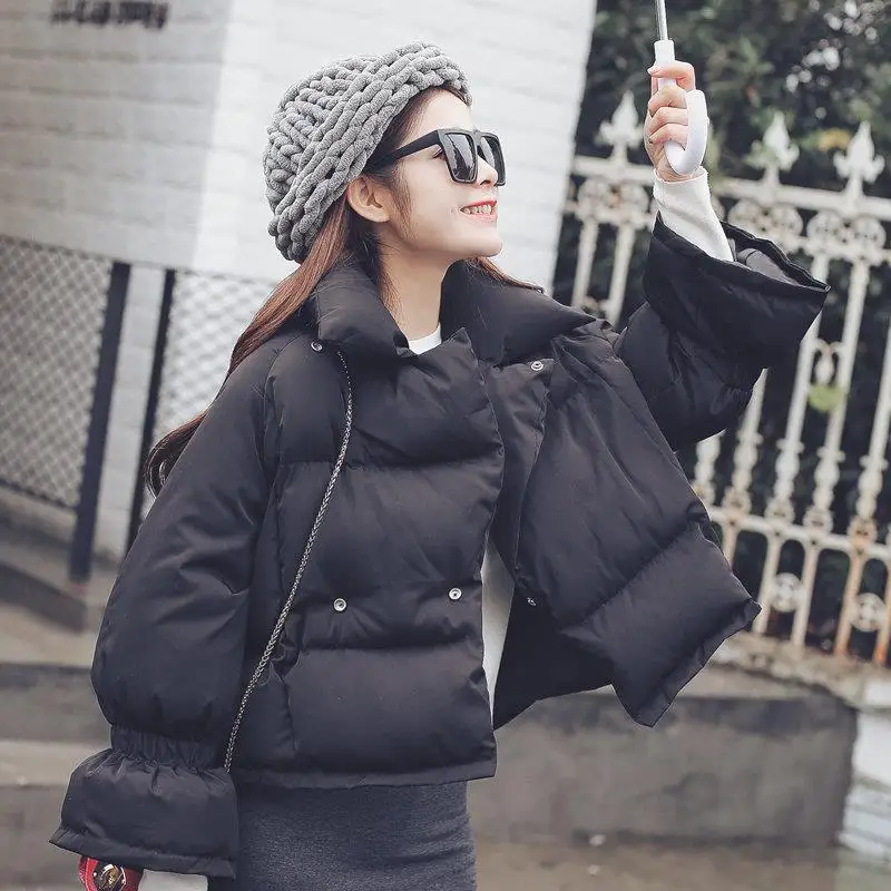 Женская зимняя коллекция 2019 куртка с воротником стойкой однотонная черная синяя