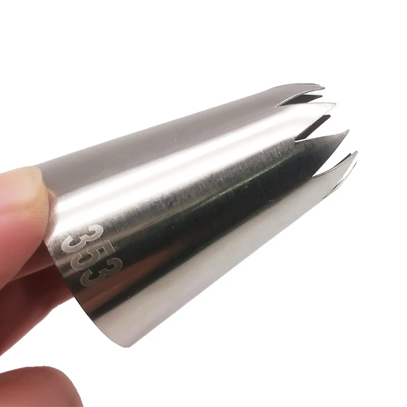 

5pcs/set Pastry Baking Flowers Icing Piping Tips Nozzle Stainless Steel Pastry Nozzle Cake Decorating