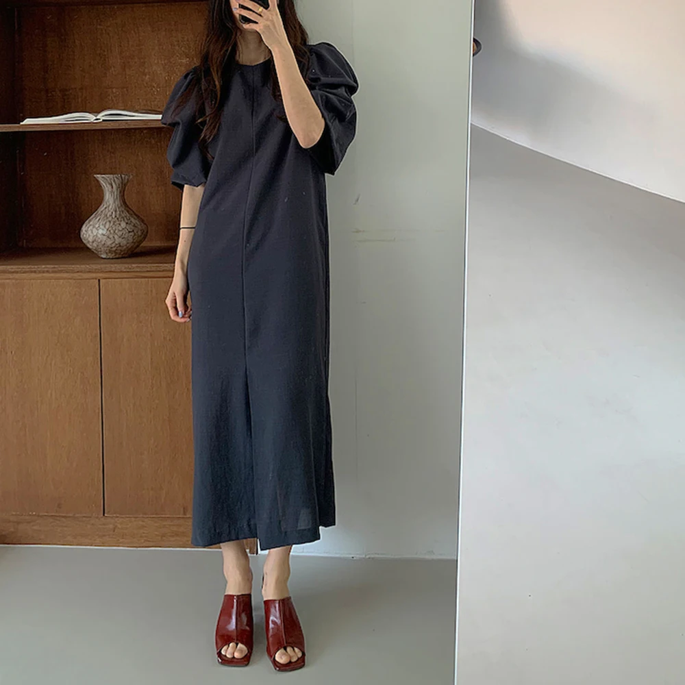 

2021 Summer Japanese Style New Korean Fashion Temperament Fold Lantern Sleeve Split Solid Color Round Neck Women's Dress